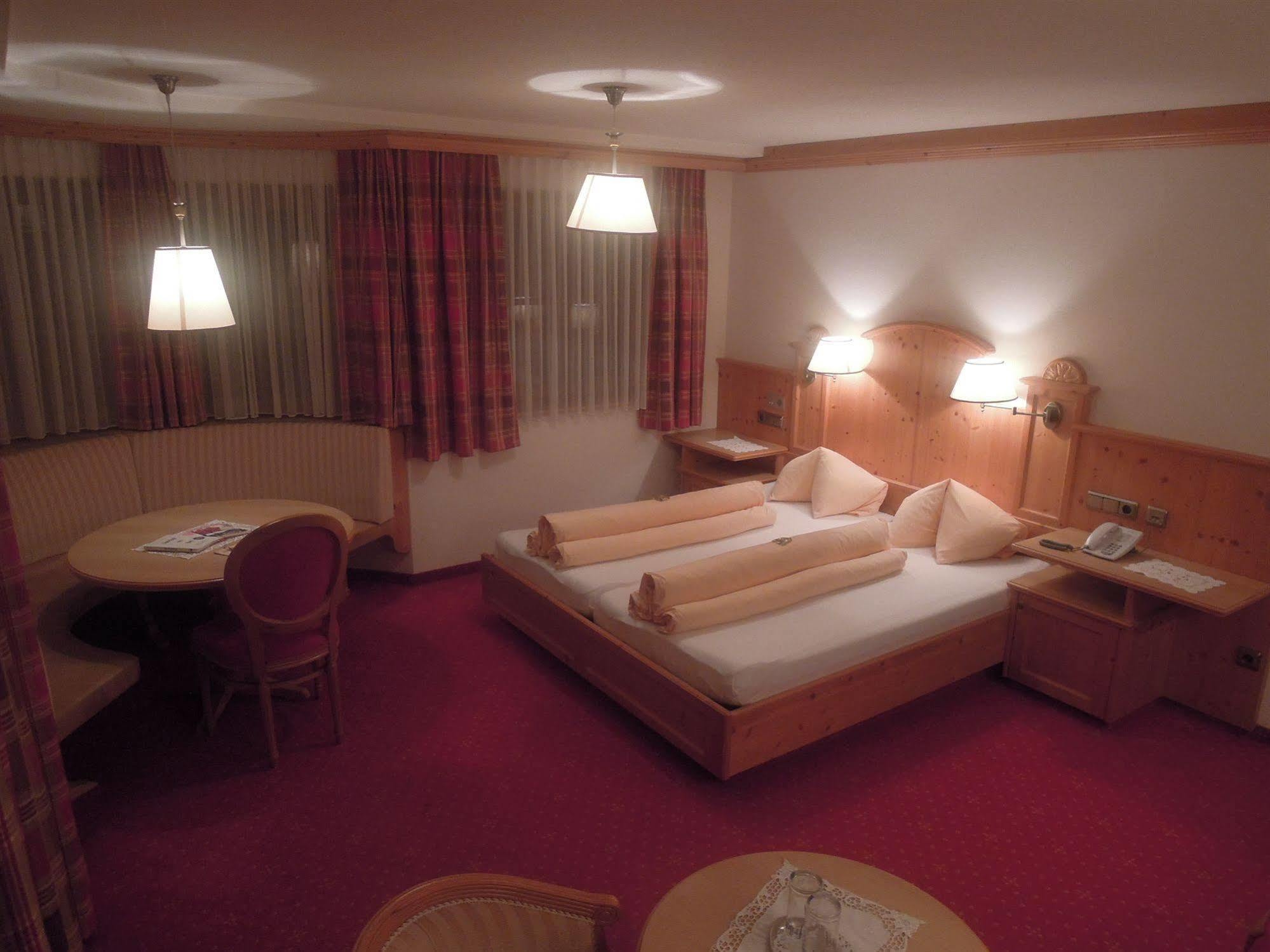 Hotel Dornauhof Finkenberg Luaran gambar