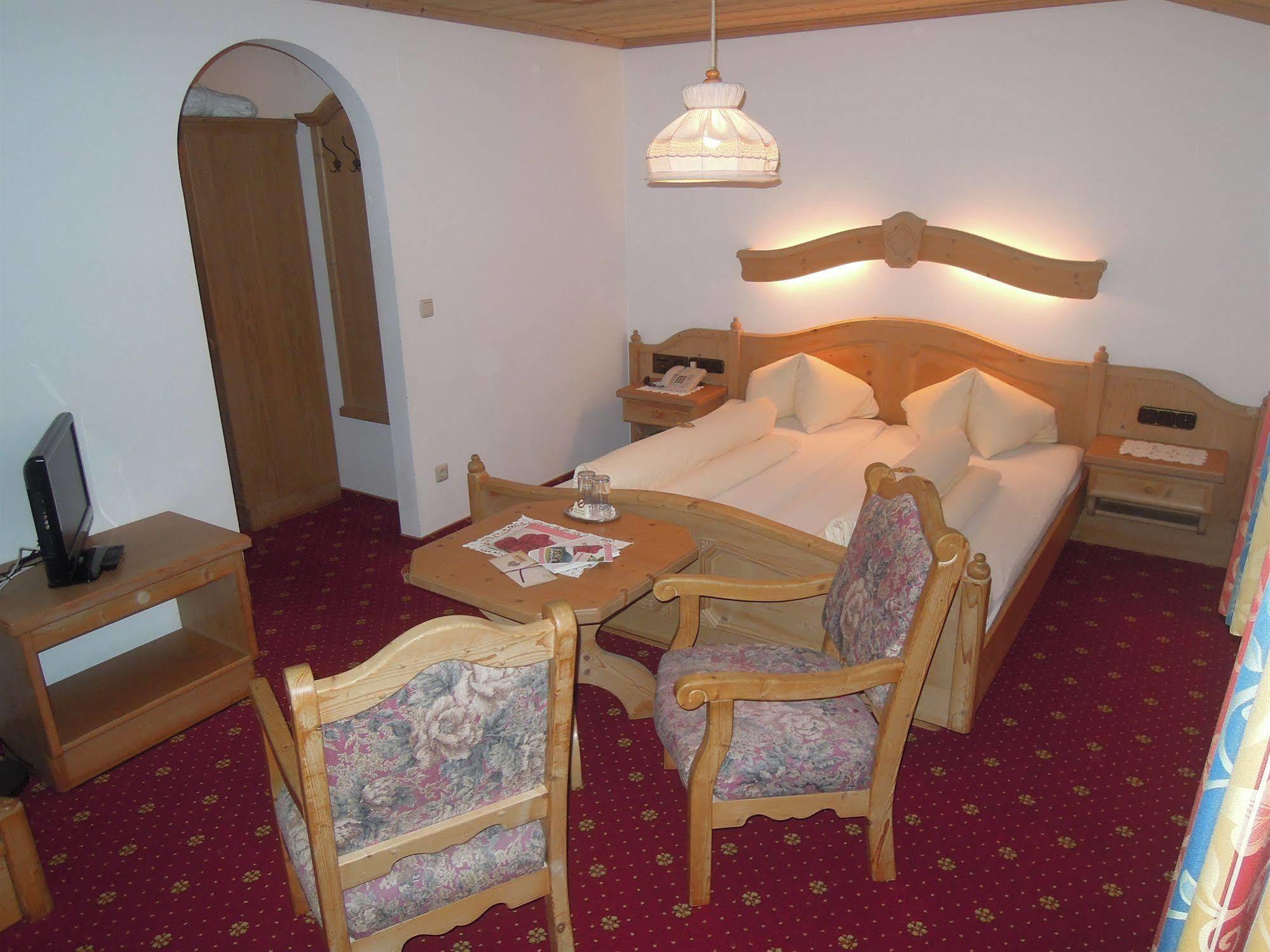 Hotel Dornauhof Finkenberg Luaran gambar